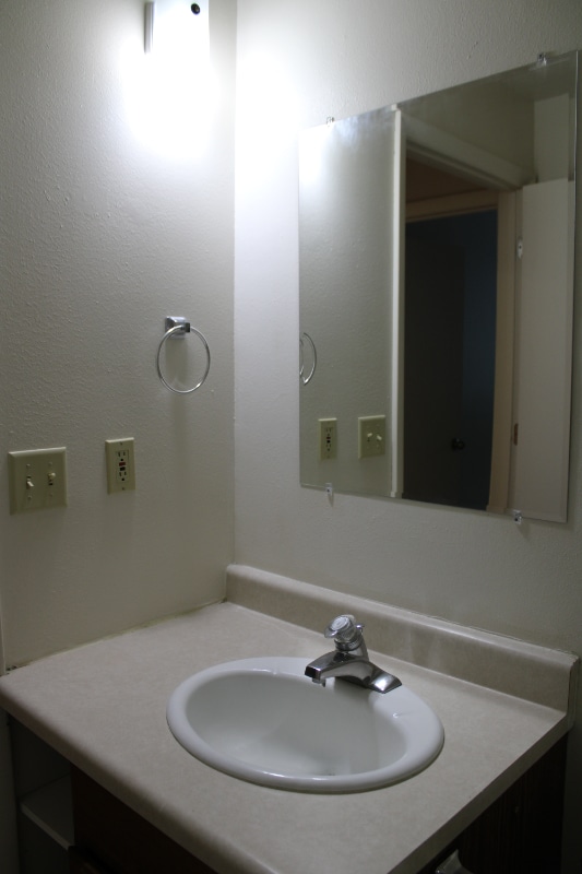 Building Photo - 372 I St