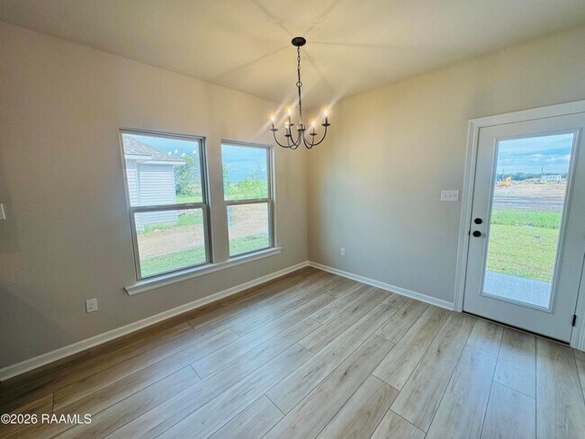 Building Photo - 7383 Alley Oak Ln