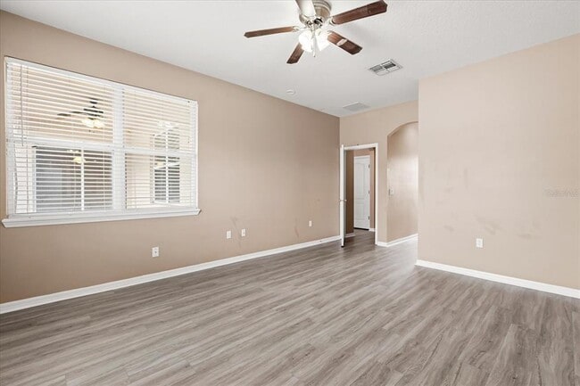 Building Photo - 3817 Blue Dasher Dr