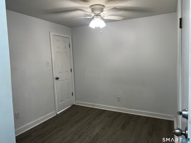 Building Photo - 40 Portland Ave