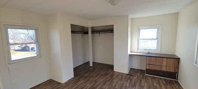 Building Photo - 2 BEDROOM 1 BATHROOM HOUSE FOR RENT