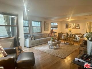 Building Photo - 126 Galleon St