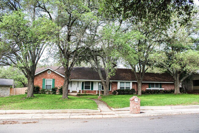 Primary Photo - COLONIAL HILLS, NORTH EAST I.S.D.