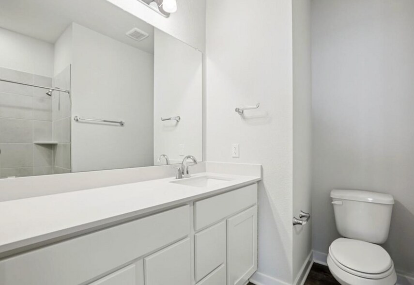 Building Photo - 113 Cutleaf Cv