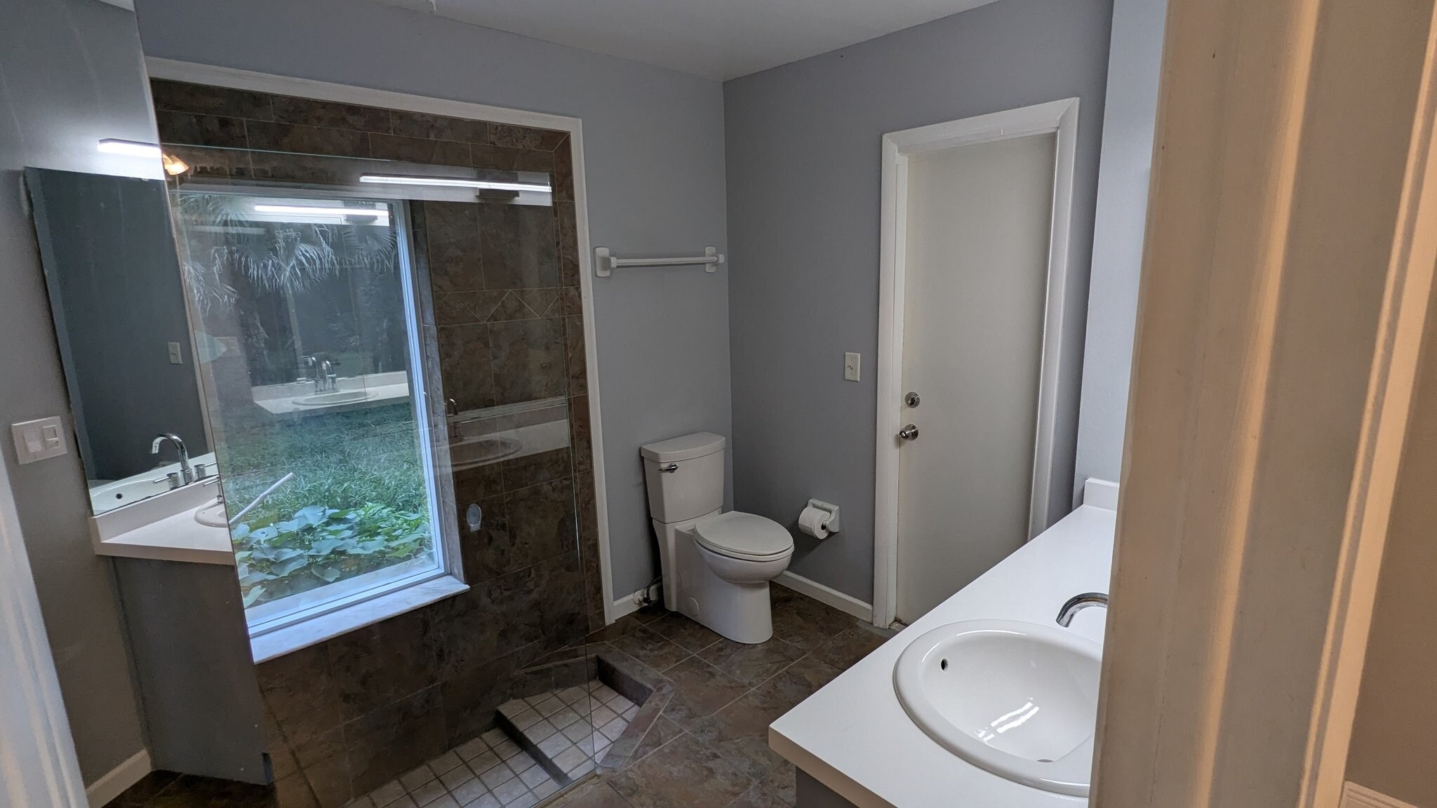 Building Photo - 492 Wild Fox Dr