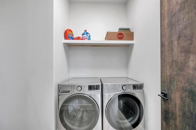 Building Photo - 2220 2nd Ave N