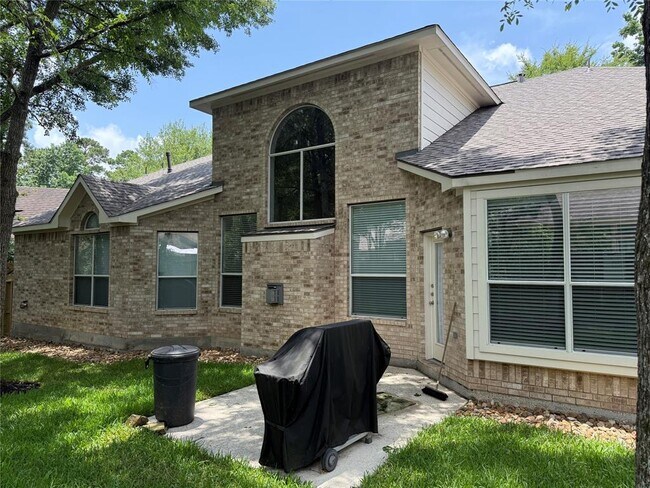 Building Photo - 7 Cairn Oaks Pl