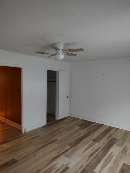 Building Photo - 1302 Hardy St