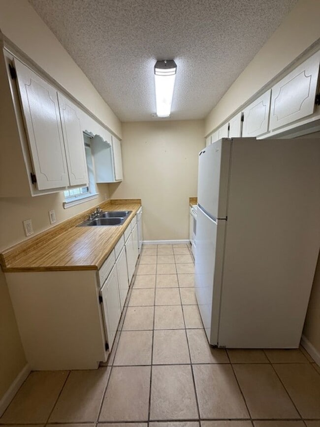 Building Photo - Peaceful 3BR Rincon Home with Room to Roam..