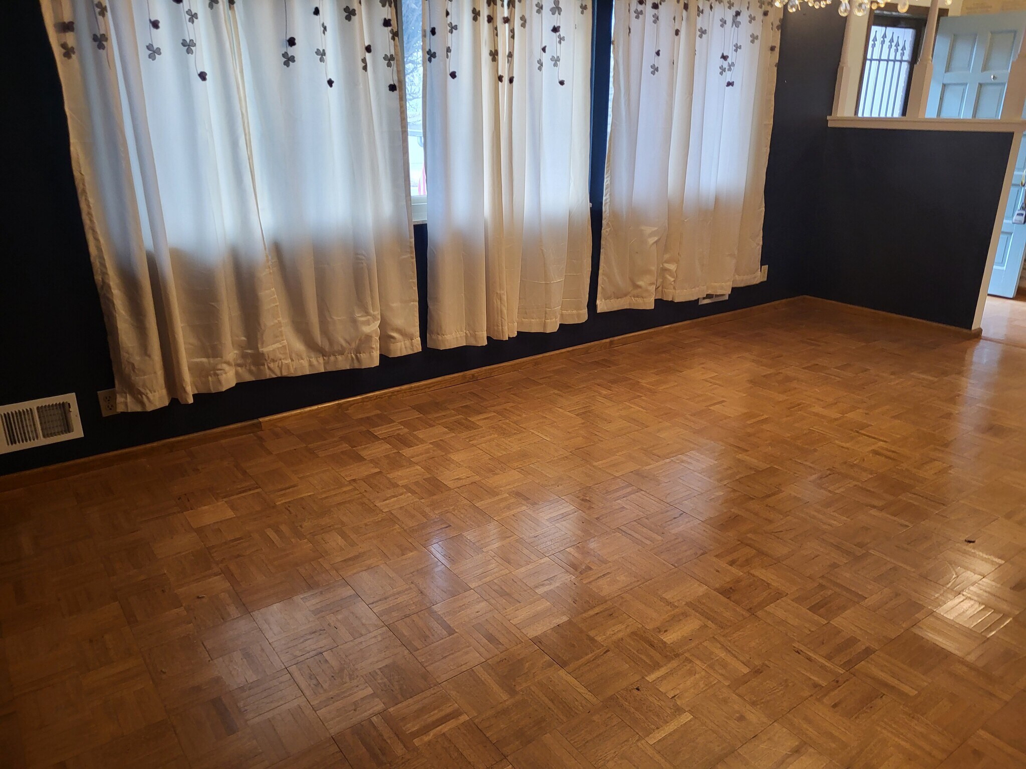 Building Photo - 10470 Romblon Way