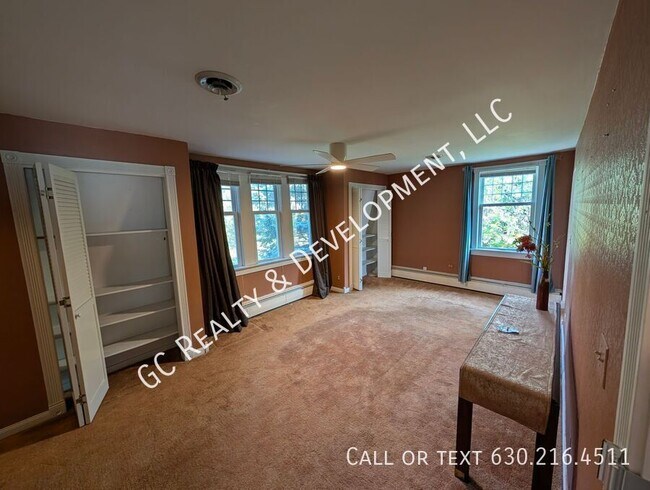 Building Photo - 173 Pomeroy Ave