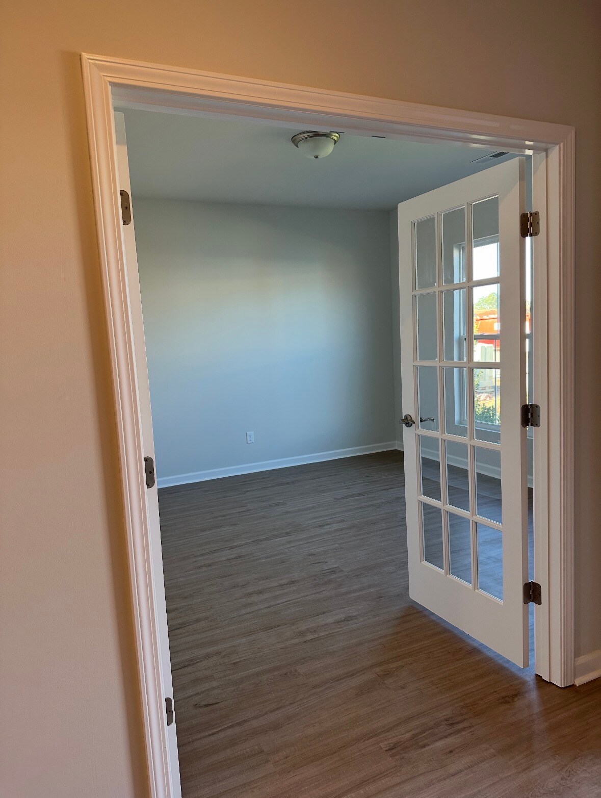 Building Photo - 3717 Clementine Ln