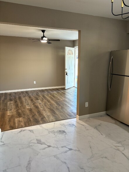 Building Photo - 14 Joan Dr