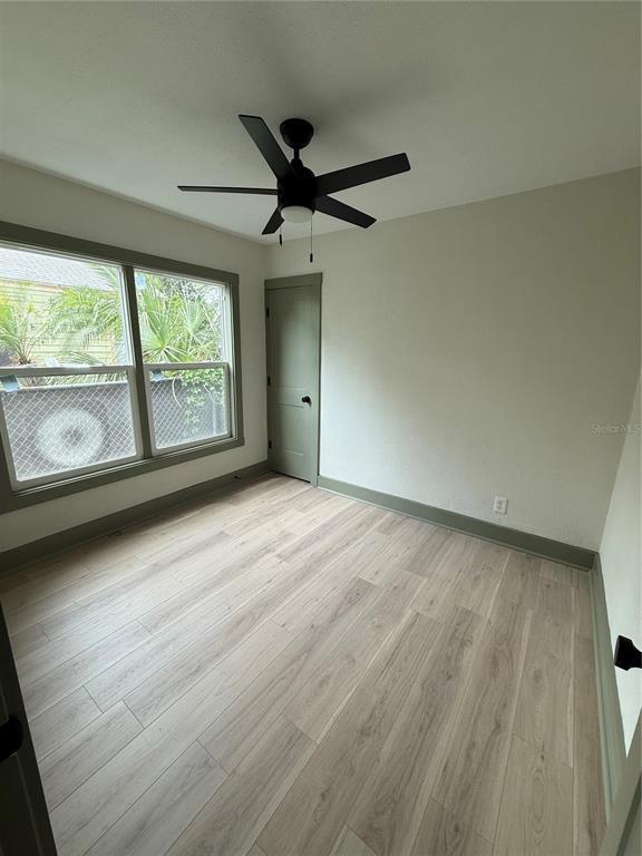 Building Photo - 535 14th Ave S