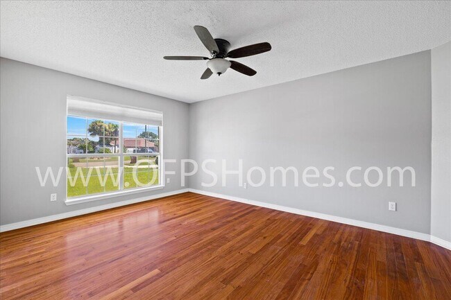 Building Photo - 5163 Whitehurst Ln