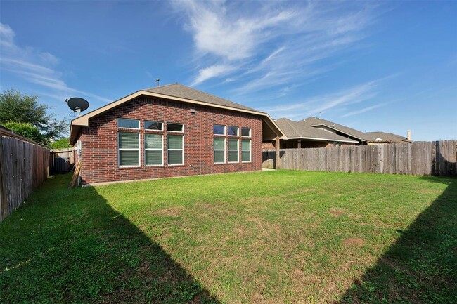Building Photo - 2403 Snowy Egret Drive