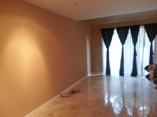Building Photo - 4130 Via Candidiz