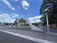 Building Photo - 2412 Stuart St