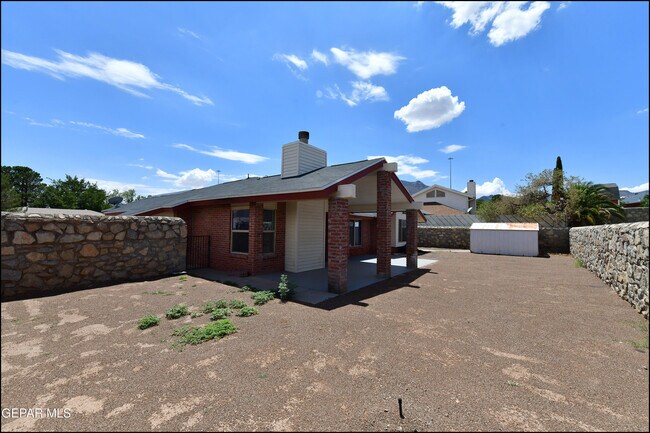 Building Photo - 4526 Monahans Dr