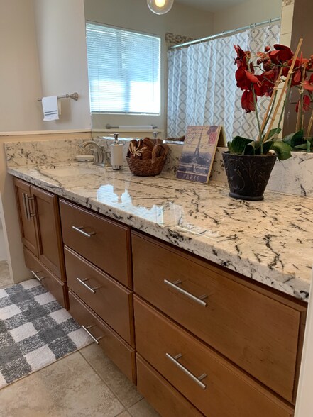 Building Photo - 25863 Pacific St