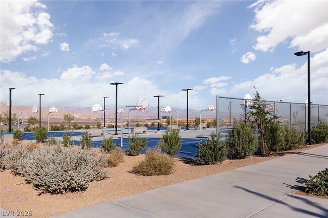 Building Photo - 2448 Bellinzona Pl