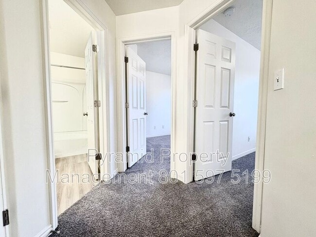 Building Photo - 1553 Vivante Way