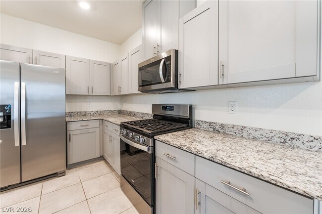 Building Photo - 410 Larksong Ave
