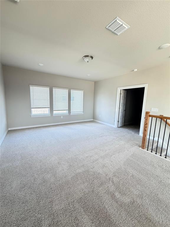 Building Photo - 745 Beaverton Dr