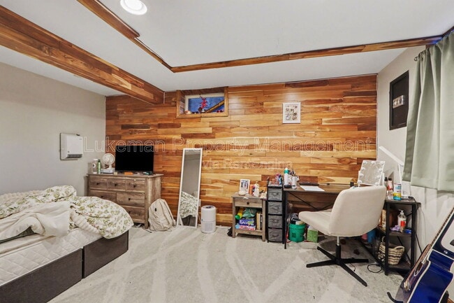 Building Photo - 426-428 S Westnedge Ave