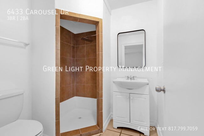 Building Photo - 6433 Carousel Dr