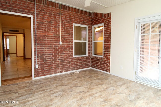 Building Photo - 1809 Pueblo Alegre Dr