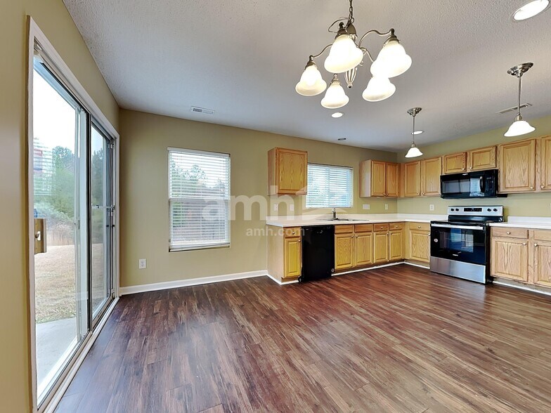 Building Photo - 3779 Marshlane Way