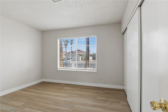 Building Photo - 6224 Caprino Ave