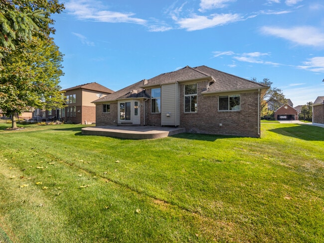 Building Photo - 50247 Cheltenham Dr