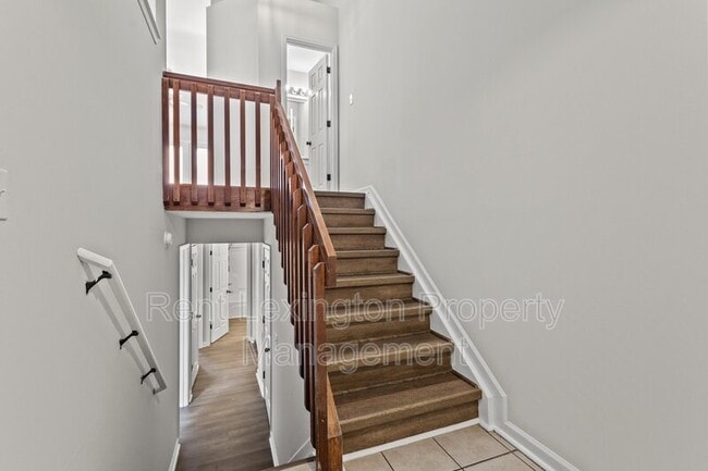 Building Photo - 412 John Sutherland Dr