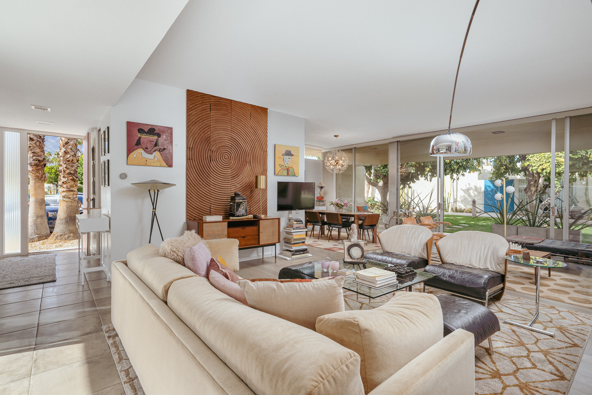 Building Photo - 17 Desert Lakes Dr