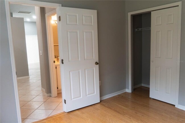 Building Photo - 1440 Finsbury Ct