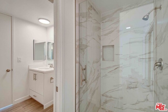 Building Photo - 2324 S Beverly Glen Blvd