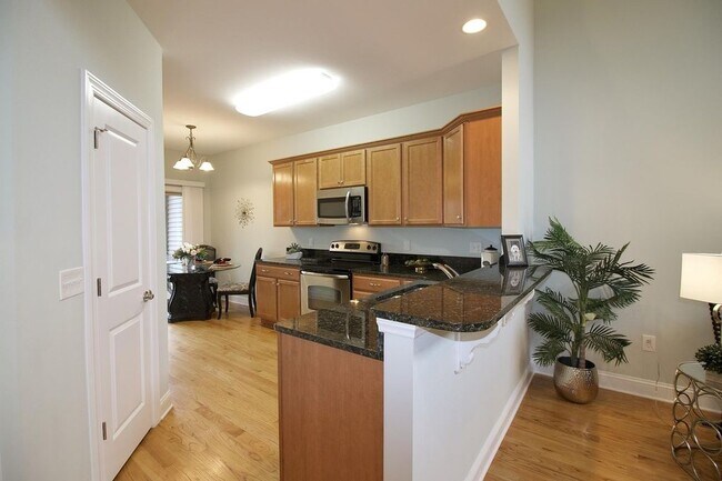 Building Photo - 45 Cypress Cir