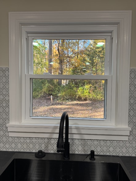 Building Photo - 1013 Clayton Rd