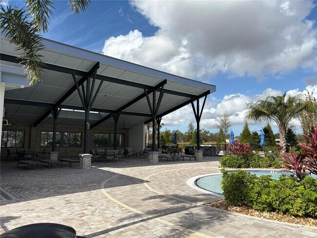 Building Photo - 5217 124th Ave E