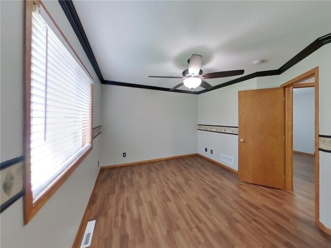 Building Photo - 6393 Wildwood Way