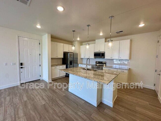 Building Photo - 16841 Askins Lp