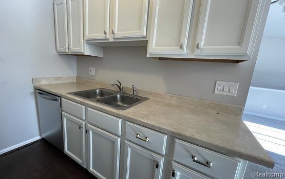 Building Photo - 27595 Harrison Woods Ln