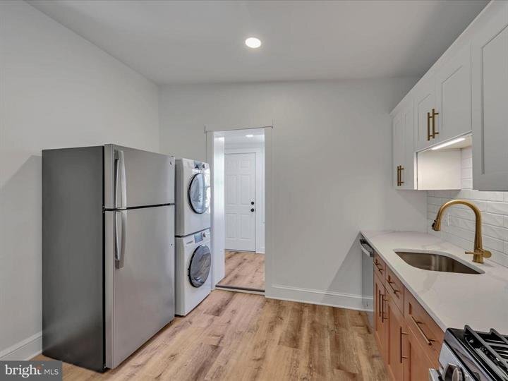 Building Photo - 53 S Marshall St