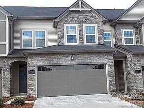 Building Photo - 5633 Garrow Glen Rd