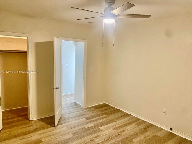 Building Photo - 673 NE 92nd St