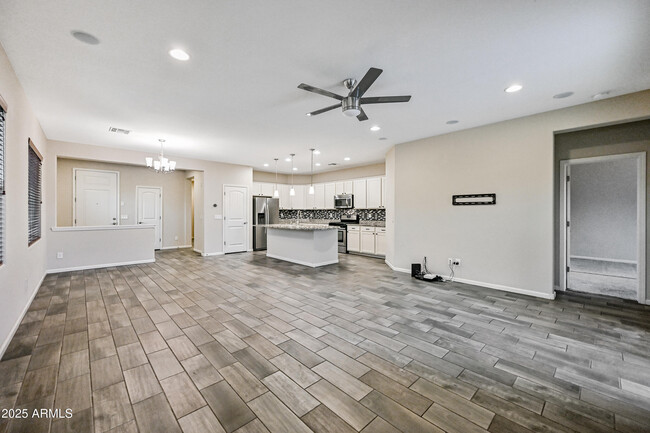 Building Photo - 12243 W Briles Rd