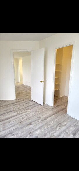 Building Photo - 501 Slaters Ln