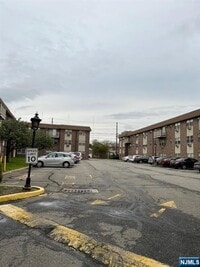 Building Photo - 199-205 Bergen Turnpike-3E-3E